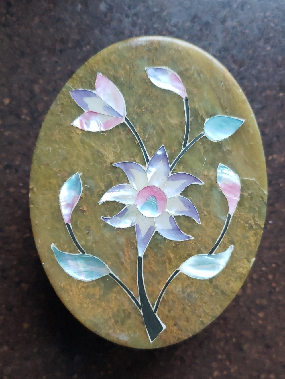 VTG Oval Jewelry Trinket BOX SandStone MOP Floral 3”x4”Hand Carved